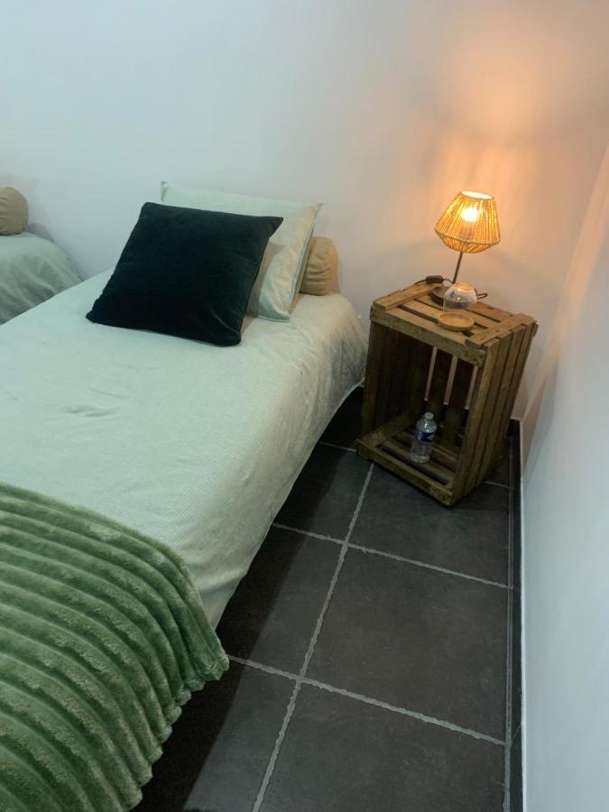Aux Fines Bulles Gite Et Chambres D Hotes Neuve-Maison Екстер'єр фото