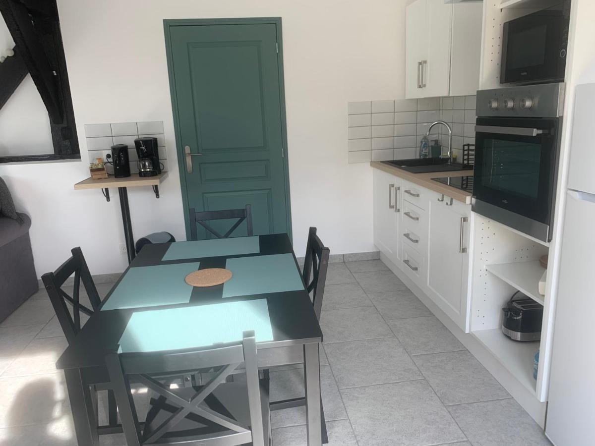 Aux Fines Bulles Gite Et Chambres D Hotes Neuve-Maison Екстер'єр фото